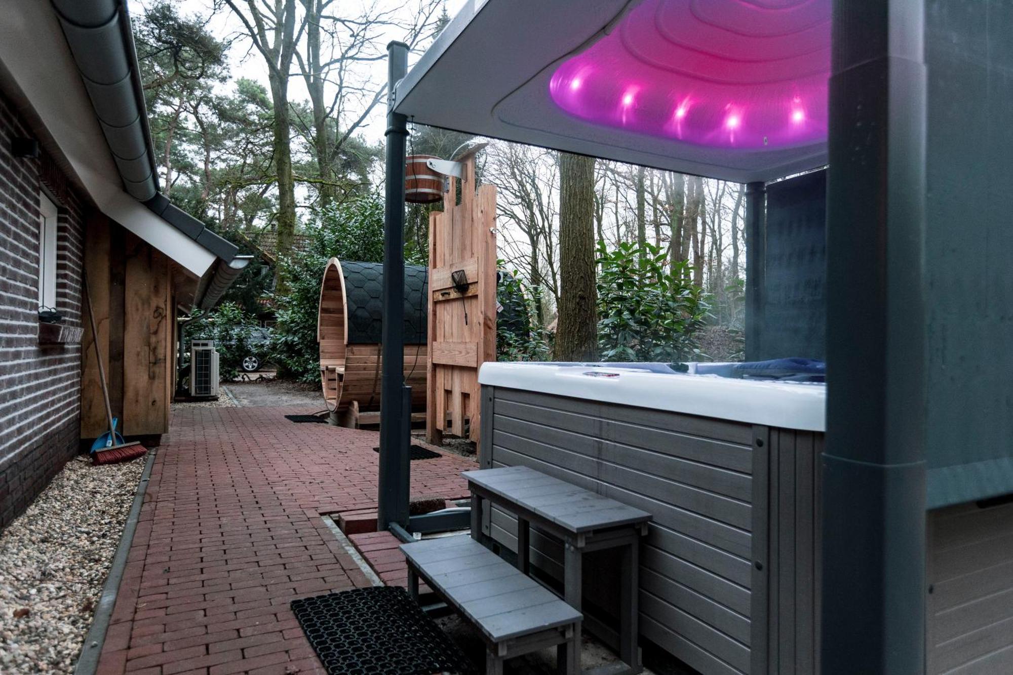 'T Eekhoornnest Villa Soest Bagian luar foto